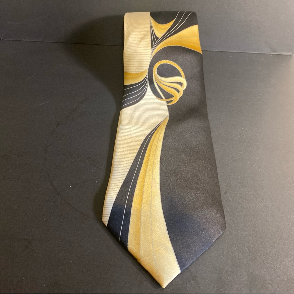 Vintage Botticelli 100% Silk Abstract Modernist Geometric Ornate‎ Curved Linear